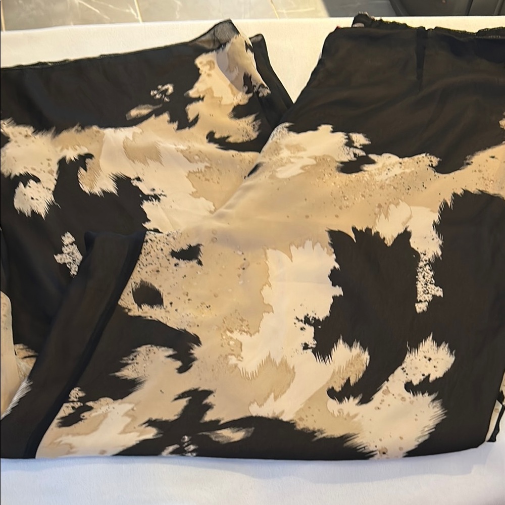 Vince Camuto Palazzo Wide Leg Dress Pants Black Beige Ivory Abstract EUC sz 20W